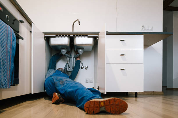 Professional Leak Detection technician working in Reva, VA